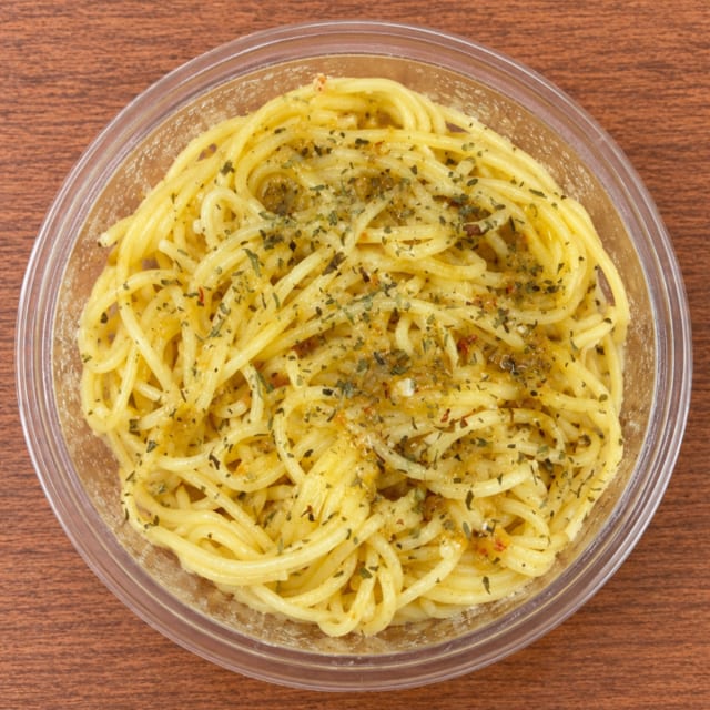 Spaghetti and Garlic Butter.